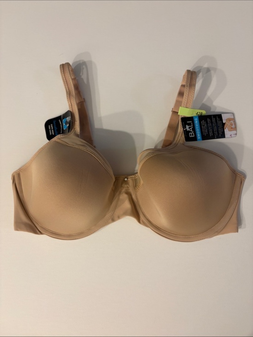 BALI ONE SMOOTH U ULTRA LIGHT UNDERWIRE BRA NUDE SIZE 42B NWT